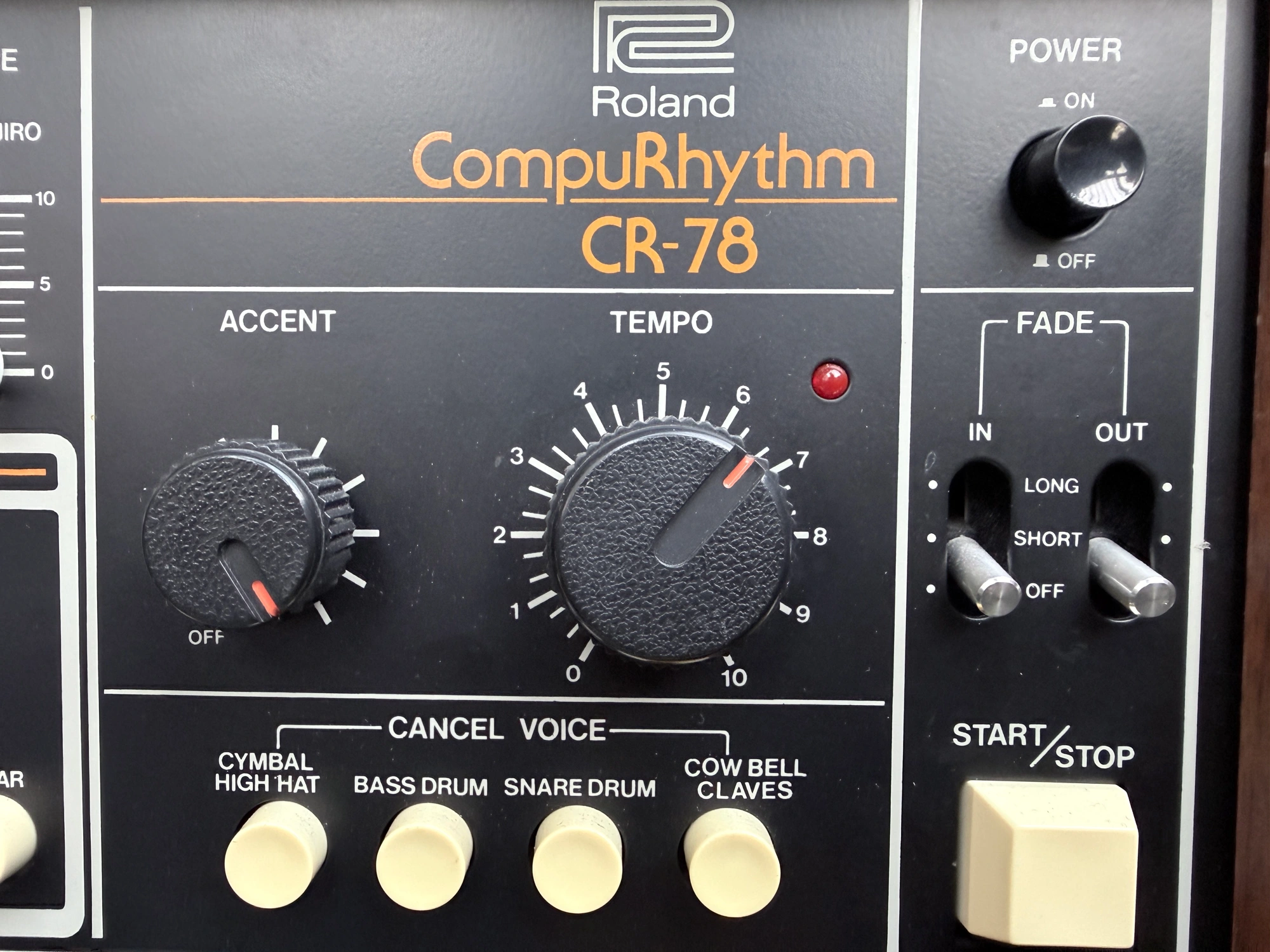 Close view of the CR-78 accent, tempo, fade and cancel-voice controls