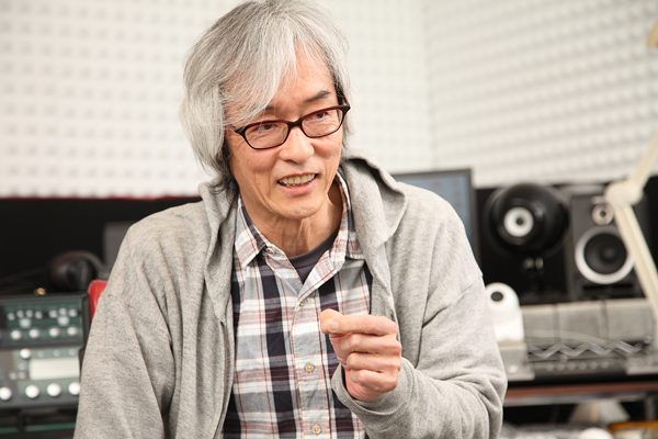 Masahide Sakuma in a 2013 BARKS interview portrait