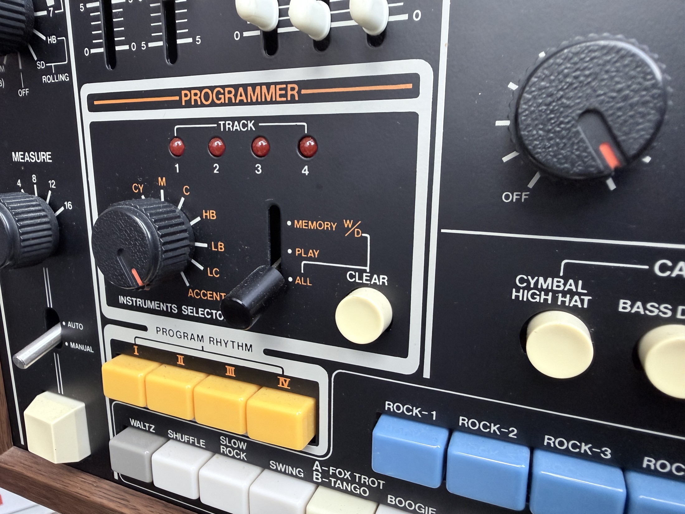 Oblique close view of the CR-78 programmer, instrument selector, memory switch and clear control
