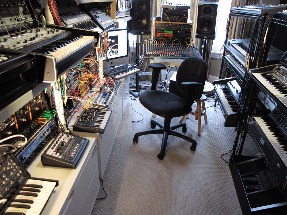 Solvent / Attack Magazine studio feature