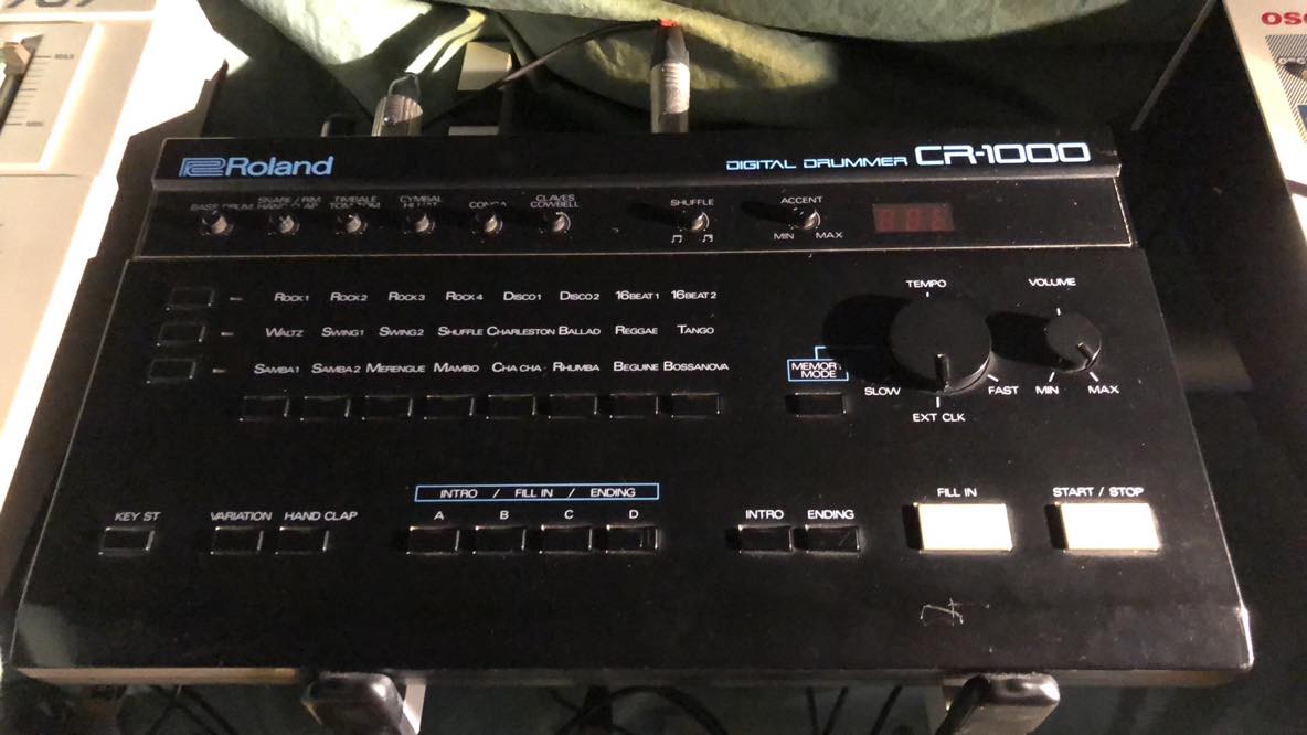 Roland CR-1000 [Donato]