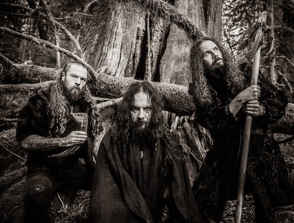 Wolves in the Throne Room, in Invisible Oranges’ 2021 feature image.