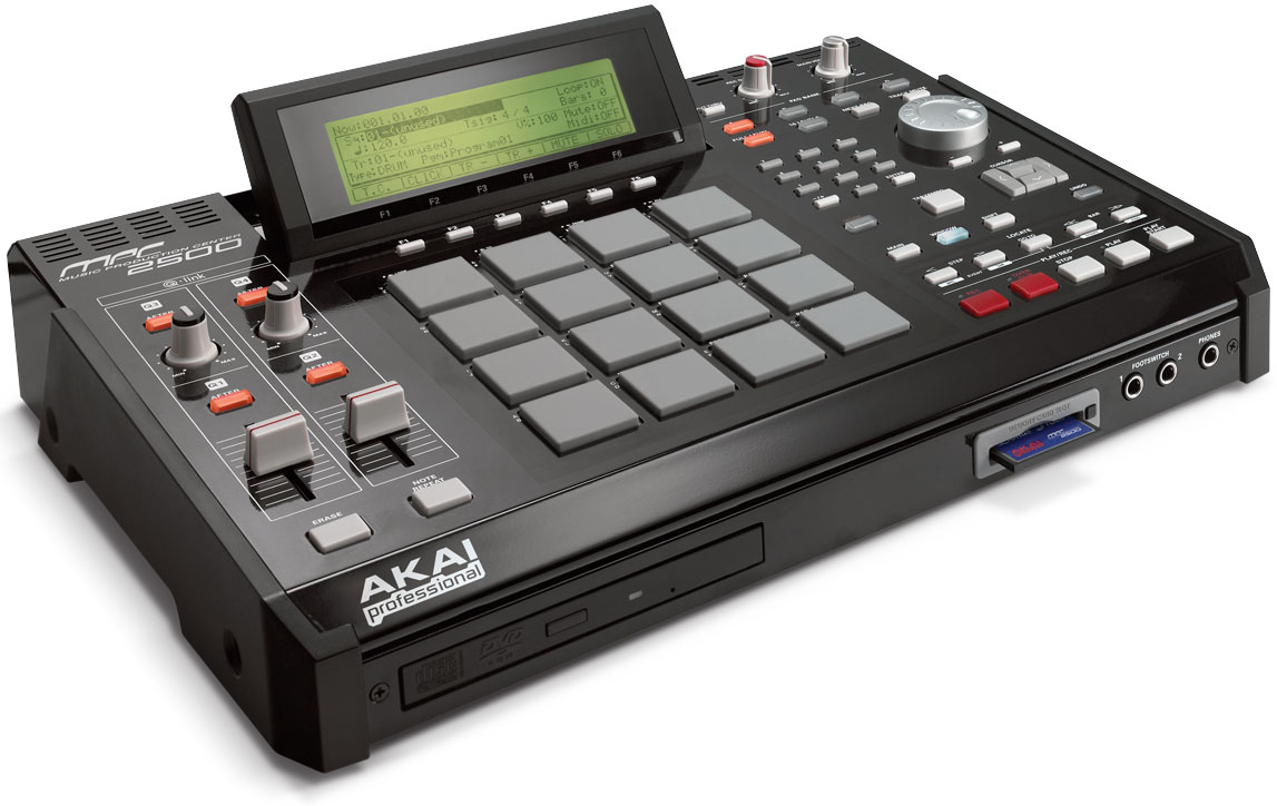 Akai MPC2500 in AraabMuzik’s Reverb interview